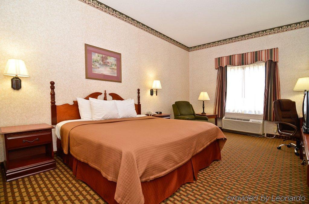 Best Western Bradbury Inn & Suites Перри Номер фото